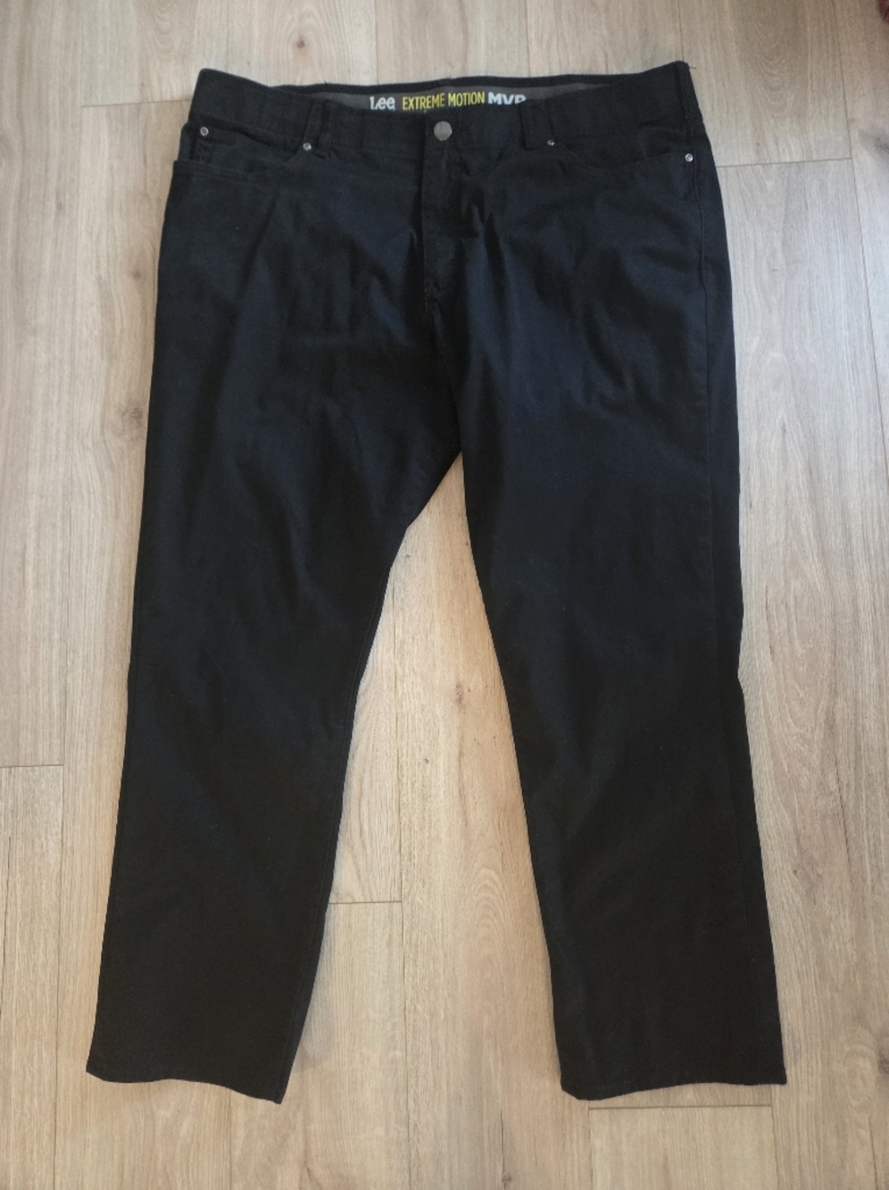 46x30 Extreme Motion MVP Black Chino Men's Stretch Casual Pants EUC
